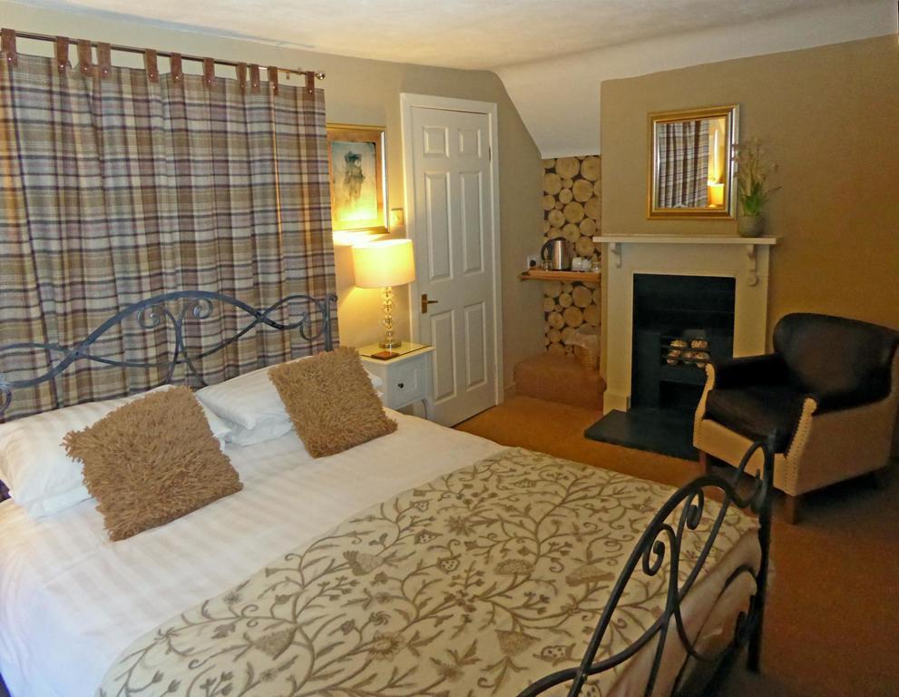 Hambro Arms Hotel Milton Abbas ห้อง รูปภาพ