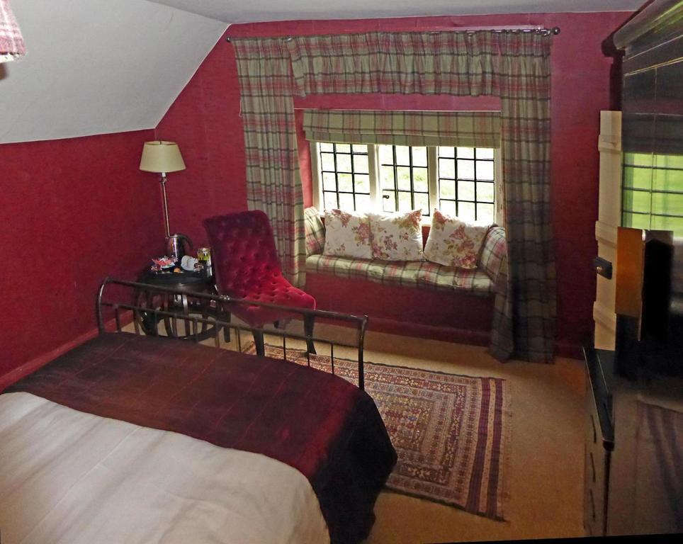 Hambro Arms Hotel Milton Abbas ห้อง รูปภาพ