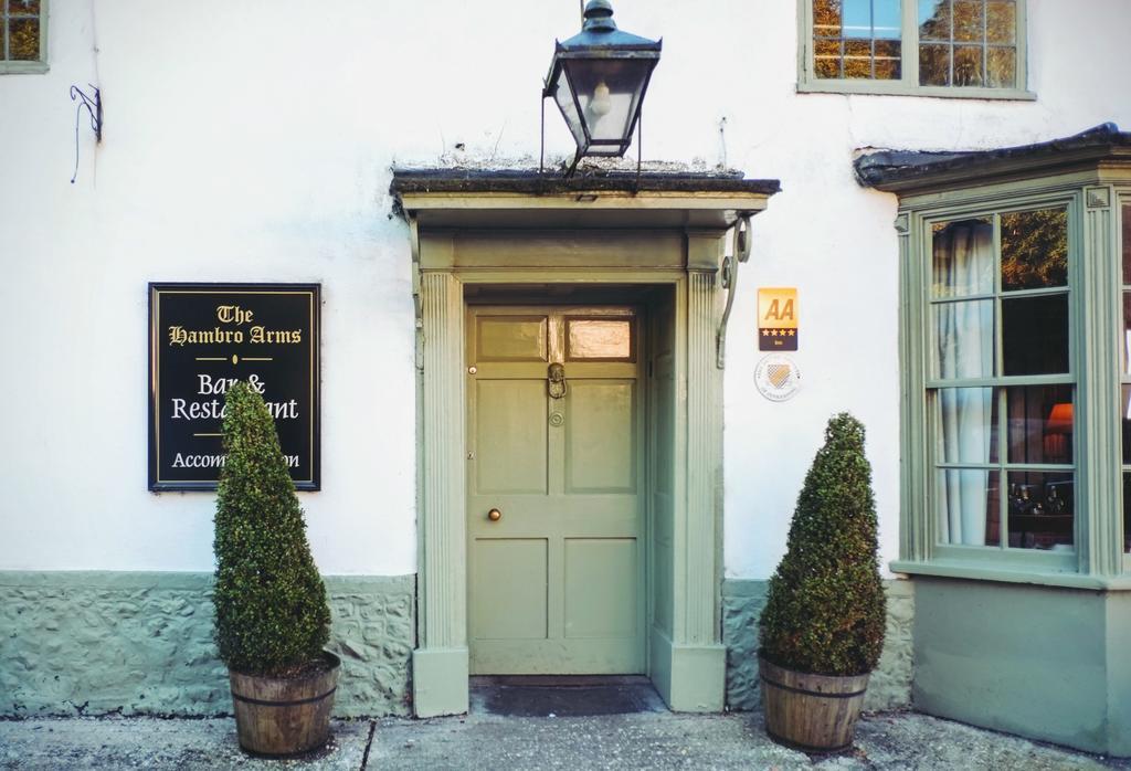 Hambro Arms Hotel Milton Abbas ภายนอก รูปภาพ